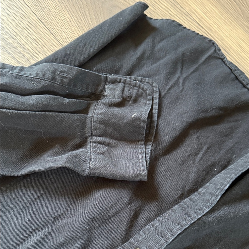 Basic Editions Men's Black Casual Button-Down Shirt - Picture 4 of 5